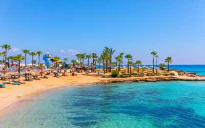 Wycieczka fakultatywna, Z Pafos w kierunku Ayia Napa Marathon z Lefkarą, odrobiną wina i oliwy