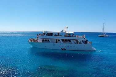 Optional trip, Wycieczka Miasto duchów, Famagusta, Salamina z rejsem na Blue Lagoon i zatokę żółwi z Ayia Napa z barbecue