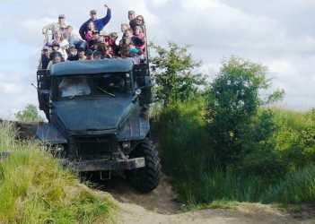 Youth camp, BAŁTYCKA PRZYGODA - Lasertag, Archertag wycieczka Krajobrazy Wyspy Wolin, Militarna Przygoda a dla chętnych wycieczka do Berlina. Kolonie 7-13 lat, Obóz 14-18 lat