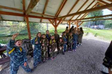 Youth camp, MAŁE CICHE 2026 - „Janosikowa Adrenalina”. Nerf - park linowy – aquapark a dla chętnych Energylandia, Słowacja i inne atrakcje kolonia 7 – 10 i 11 - 14 lat