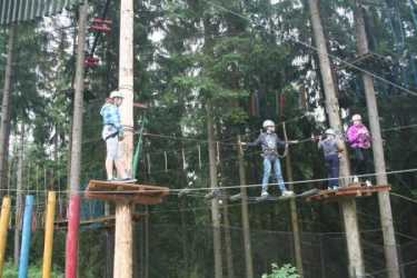 Youth camp, MAŁE CICHE 2026 - „Janosikowa Adrenalina”. Nerf - park linowy – aquapark a dla chętnych Energylandia, Słowacja i inne atrakcje kolonia 7 – 10 i 11 - 14 lat