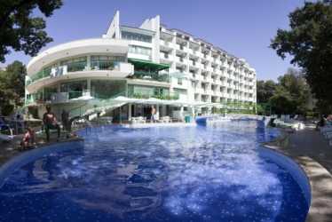 !tr_error=en->oboz_mlodziezowy_zagraniczny!, BUŁGARIA-Złote Piaski-hotel Zdravets. "Bałkańska impreza na wypasie" + Budapeszt i rejs statkiem po Dunaju + Hungrarospa- największy kompleks wodny w Europie! (14-19 lat)