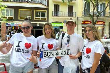 !tr_error=en->oboz_mlodziezowy_zagraniczny!, HISZPANIA - Lloret de Mar + Francja - Paryż - Disneyland. Hotel HTOP Royal Star & SPA ****. Obóz młodzieżowy (14-19 lat)