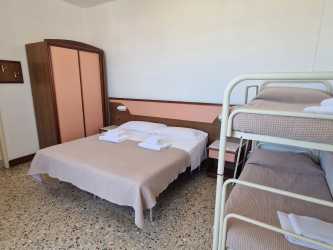 !tr_error=en->oboz_mlodziezowy_zagraniczny!, WŁOCHY - Rimini - hotel Artide *** (14-18 lat), 2 parki - Mirabilandia i Mira Beach !