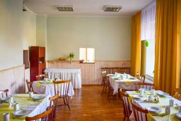 Youth camp, Szklarska Poręba 2025 - Zimowe szaleństwo w Karkonoszach. Zimowisko narciarskie (8-13 lat) i obóz narciarski (14-17 lat)