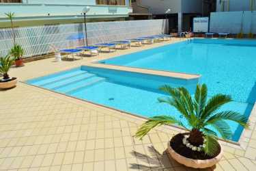 Youth camp, WŁOCHY - Rimini - hotel Solmar (13-19 lat)