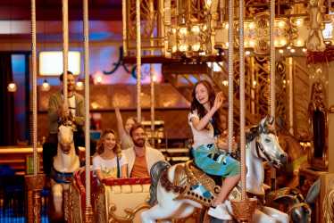 Youth camp, Kolonie – Raj w sercu Polski. Mandoria – Odkryj nową strefę CROCODIL w Park Of Poland Suntago Wodny Świat - super zabawa w Sadach Klemensa także warsztat pływacki i lekcja przetrwania. Kolonia 7-13 lat.