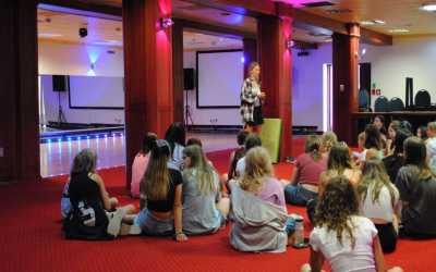 Youth camp, Olsztyn - obóz filmowy z Marysią Krasowską Manor Camp, 10 dni 9-16 lat