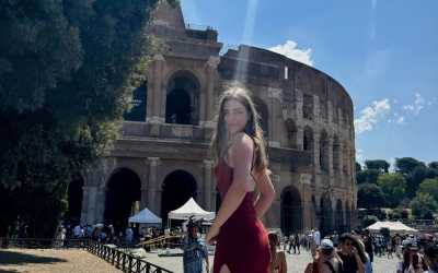 Youth camp, Rimini h. Crown*** - obóz Chill out Zone ze zwiedzaniem Rzymu i San Marino - wylot z Warszawy Hotel Crown***, 8 dni 13-17 lat