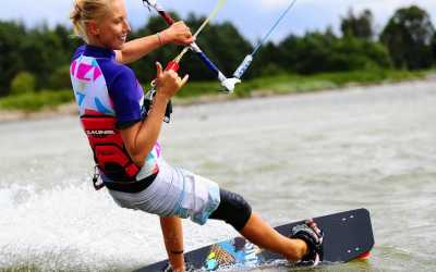 Youth camp, Jastarnia - obóz studencki Kitesurfing 18+ OW Kamil, 4 dni 18-35 lat